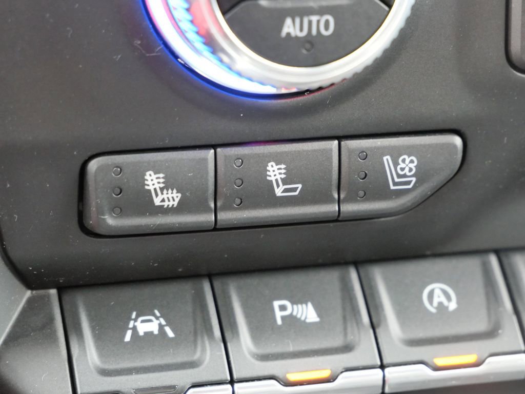 Used 2021 GMC Sierra 1500 SLT w/ SLT Premium Plus Package image 28