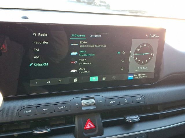 Used 2025 Kia K4 LXS image 21