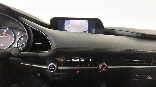 Used 2024 MAZDA MAZDA3 s FWD image 24