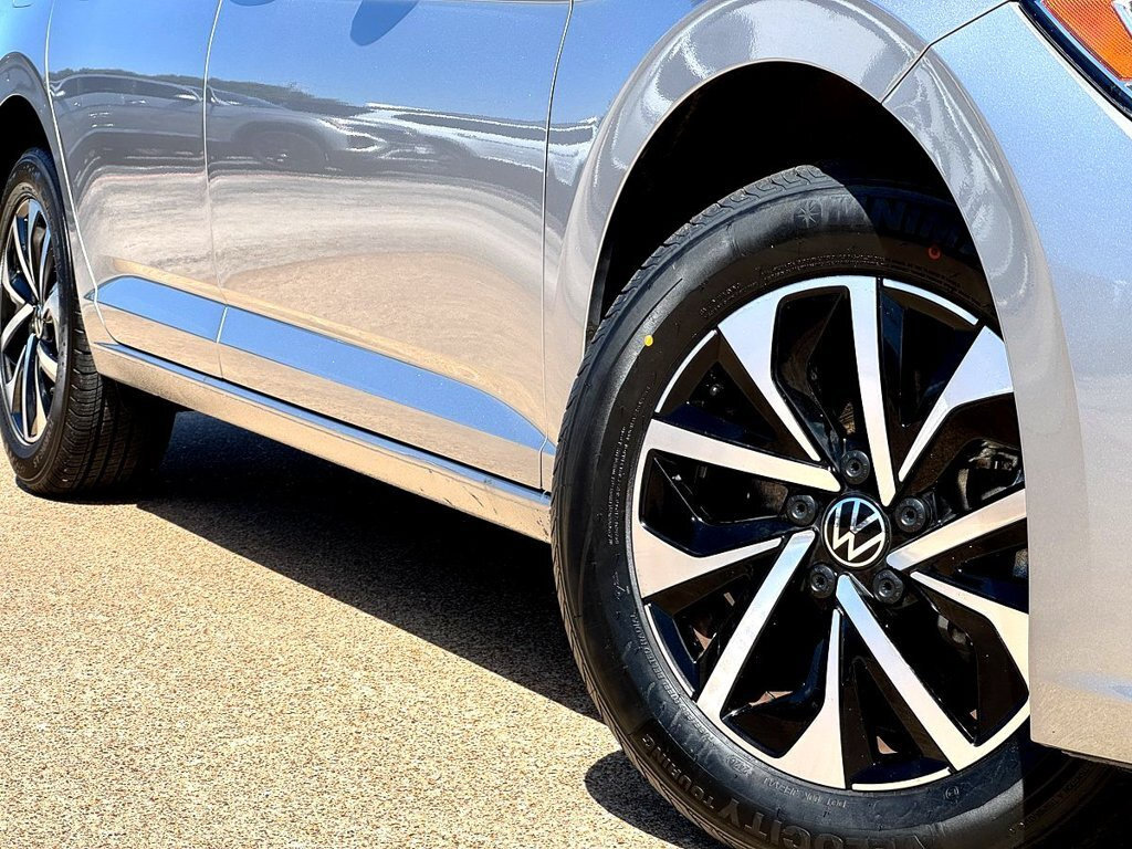 Certified 2024 Volkswagen Jetta S FWD image 2