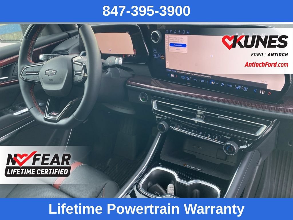 Used 2024 Chevrolet Traverse RS AWD/4WD image 25