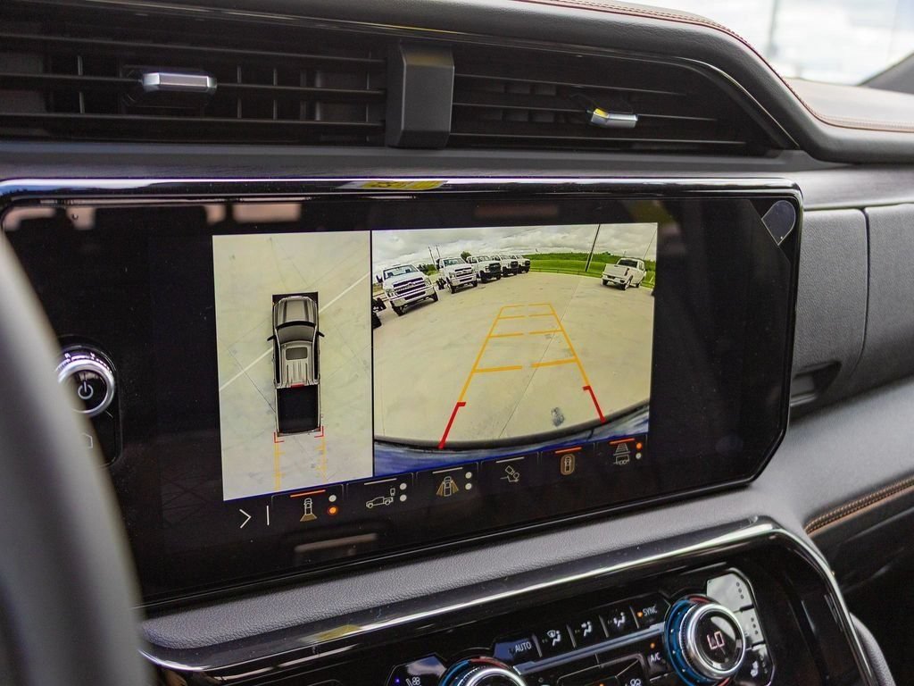 New 2025 GMC Sierra 1500 AT4 w/ AT4 Premium Package AWD/4WD image 36