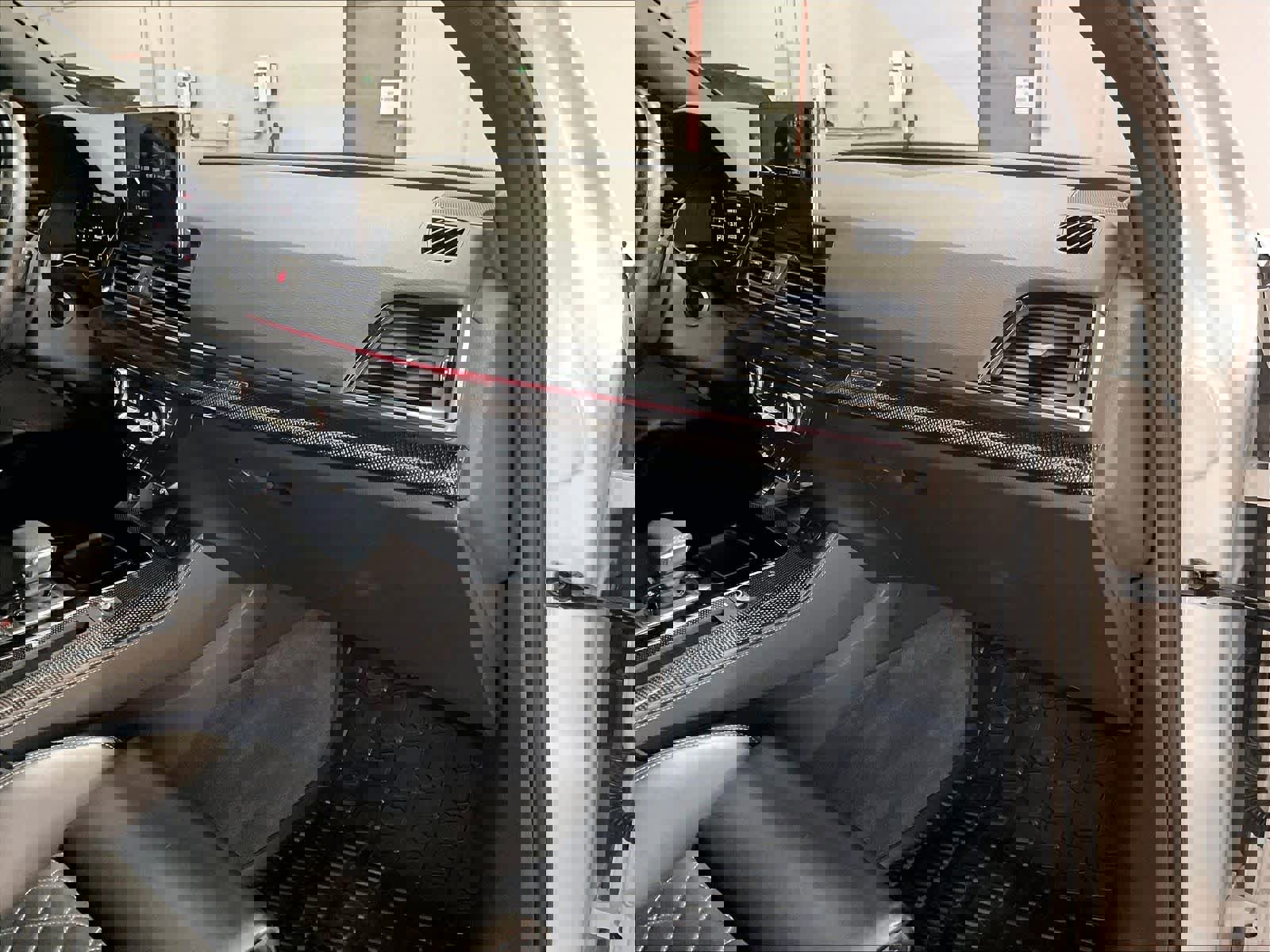 Used 2023 Audi SQ5 Prestige w/ Prestige Package image 17