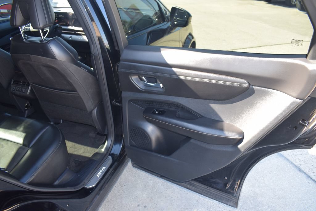 Used 2023 Nissan Ariya FWD image 14