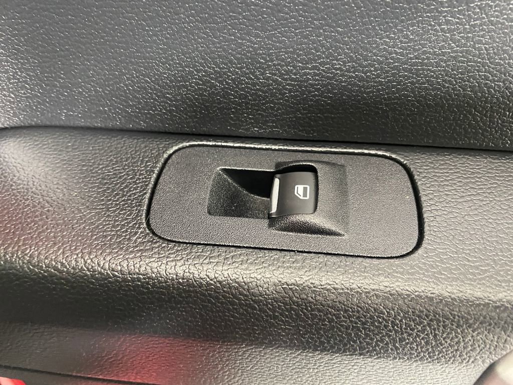 Used 2020 Ford F150 Lariat image 45