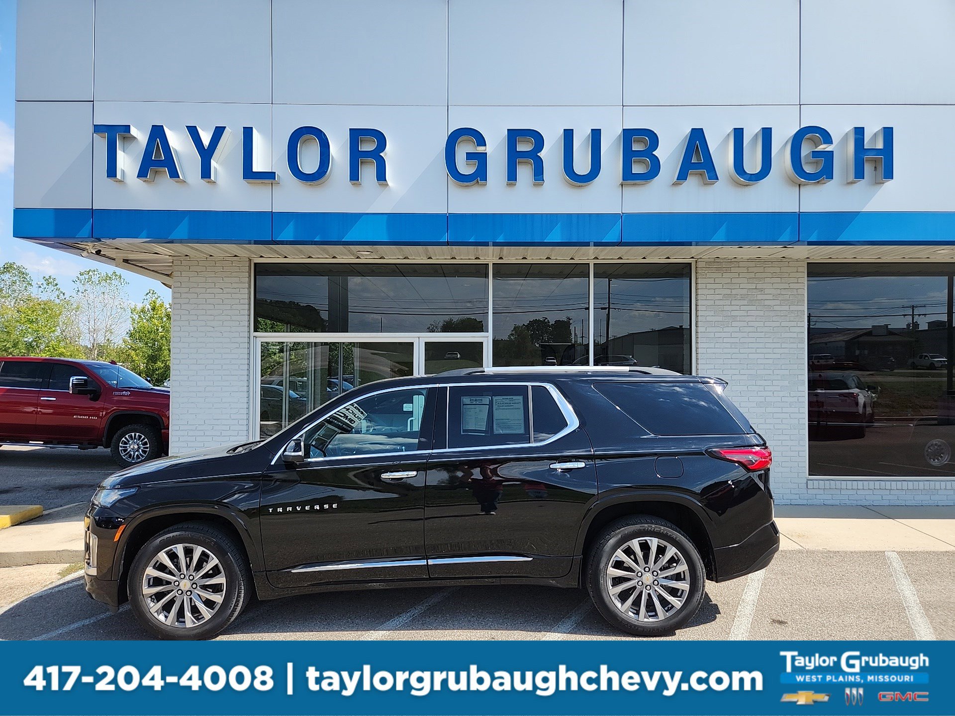 Used 2023 Chevrolet Traverse Premier