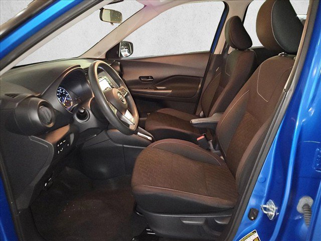 Used 2021 Nissan Kicks S FWD image 14