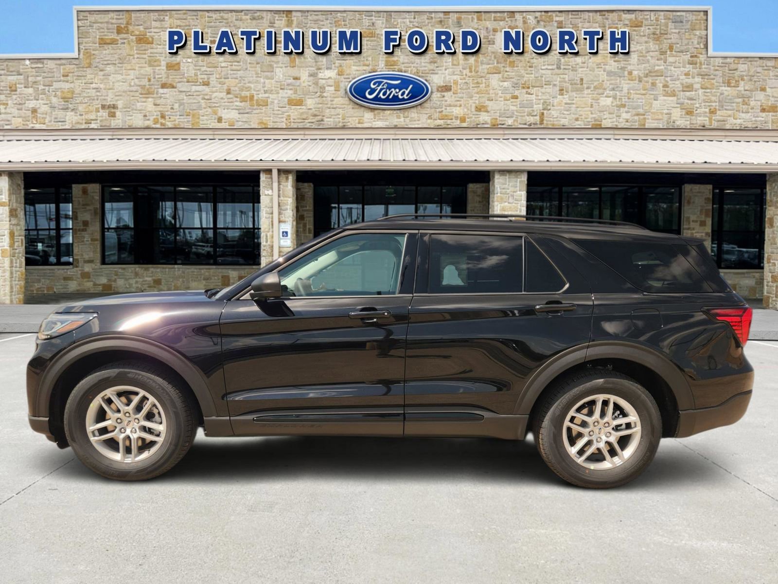 New 2026 Ford Explorer Active image 3