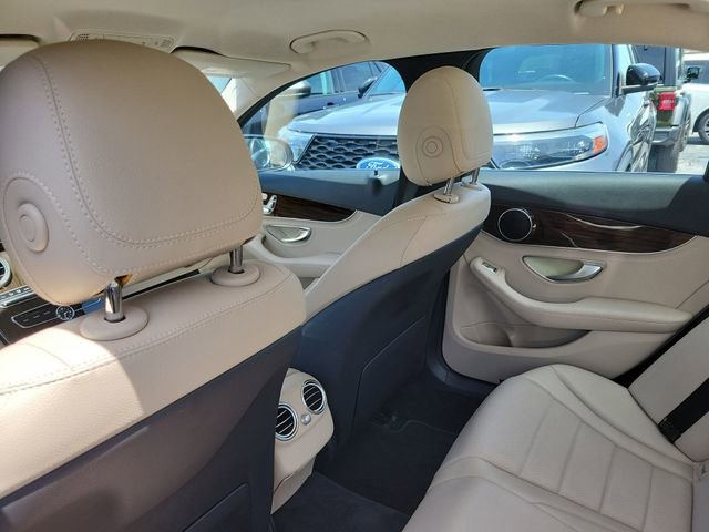 Used 2016 Mercedes-Benz C 300 Sedan image 10
