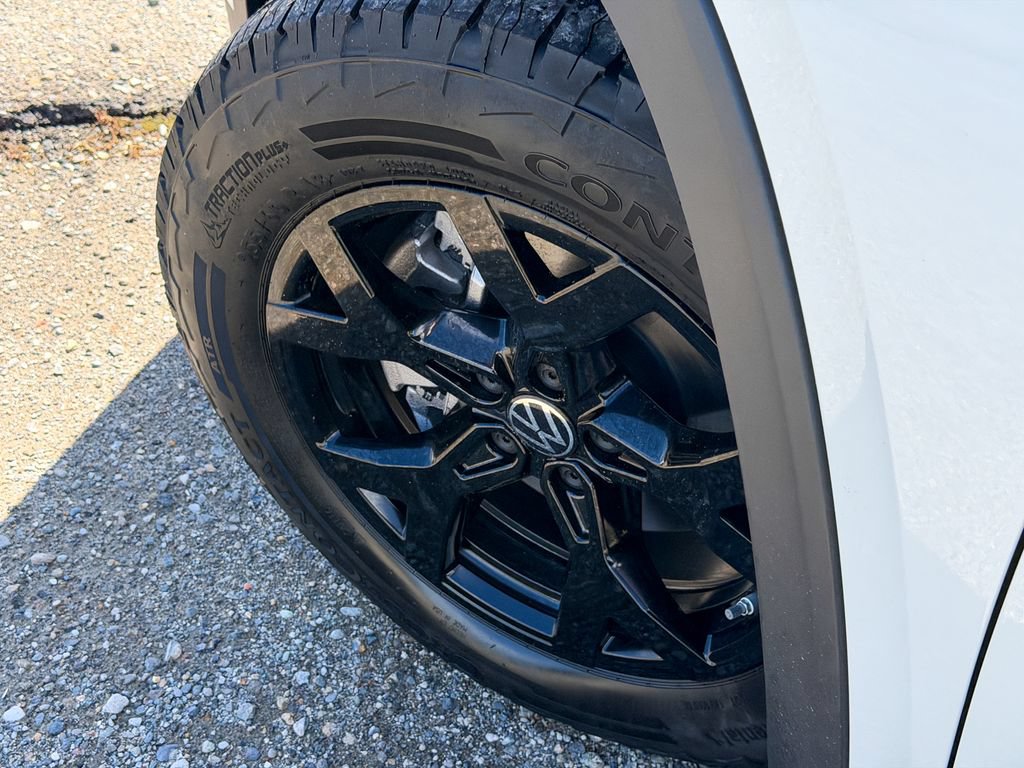 New 2026 Volkswagen Atlas Peak Edition AWD/4WD image 12