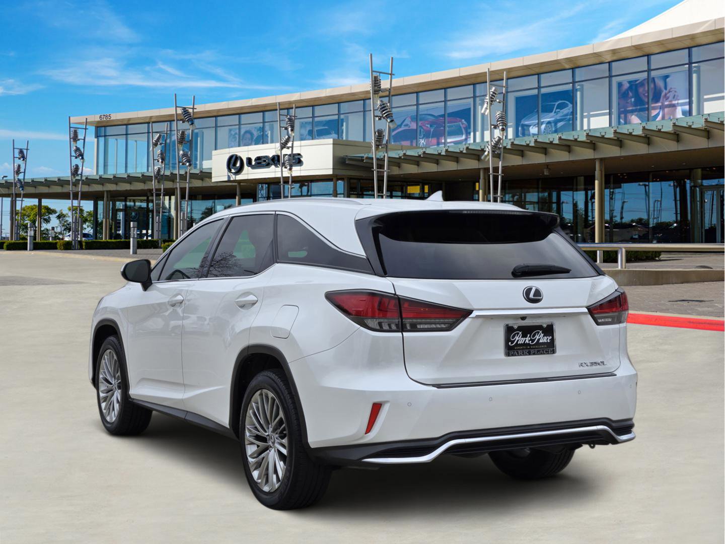 Used 2020 Lexus RX 350L Luxury image 4