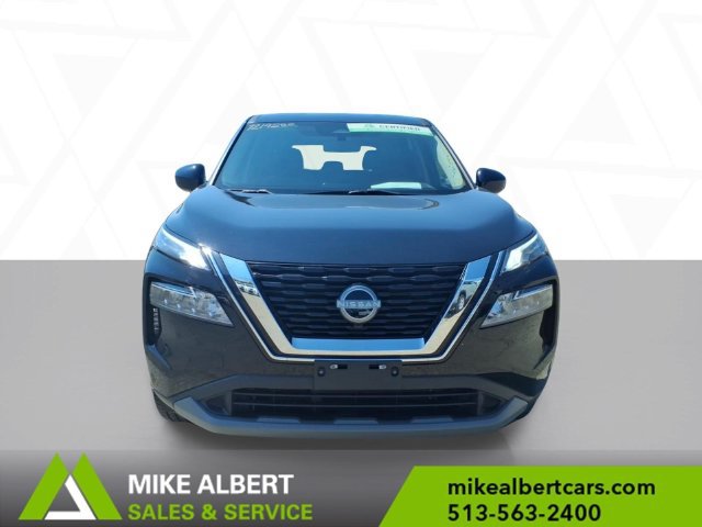 Used 2023 Nissan Rogue SV AWD/4WD image 2