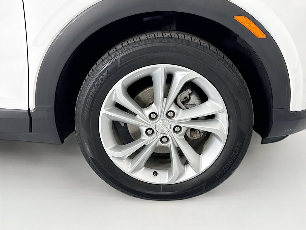 Used 2023 Buick Encore GX Preferred w/ Cold Weather Comfort Package FWD image 32
