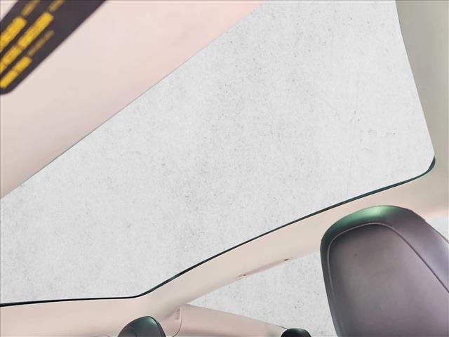 Used 2018 Tesla Model 3 Mid Range RWD image 22