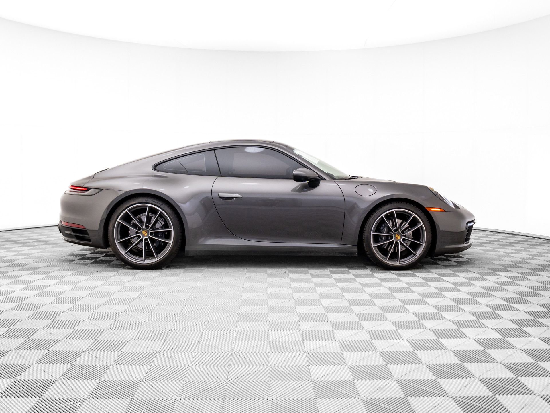 Certified 2024 Porsche 911 Carrera image 8