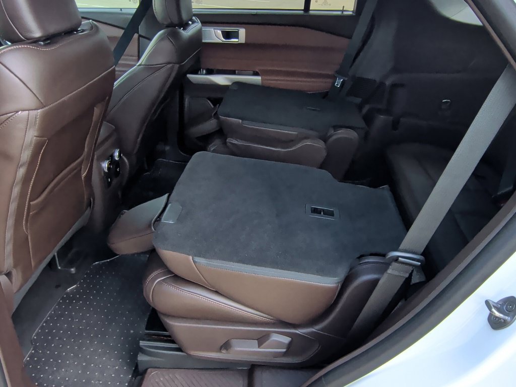 Used 2023 Ford Explorer King Ranch w/ Technology Package AWD/4WD image 39