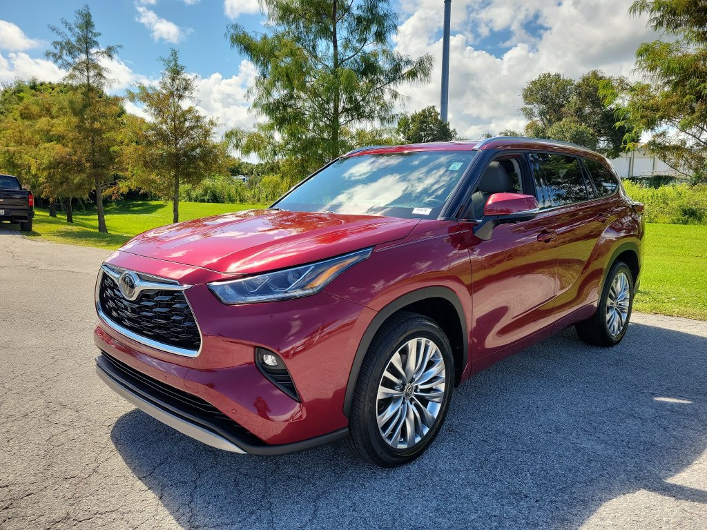 Used 2023 Toyota Highlander Platinum