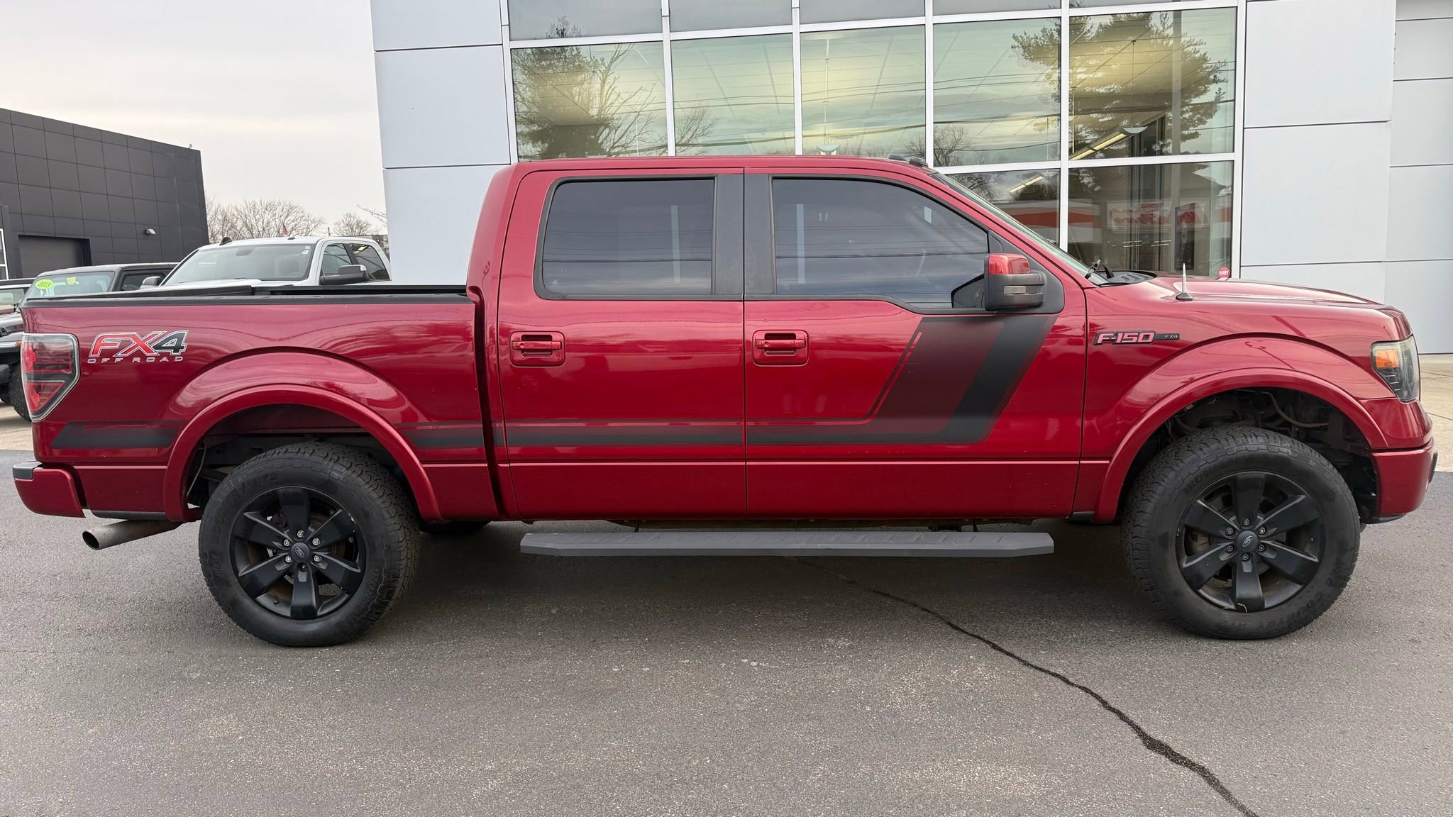 Used 2014 Ford F150 FX4 w/ Equipment Group 402A Luxury image 1