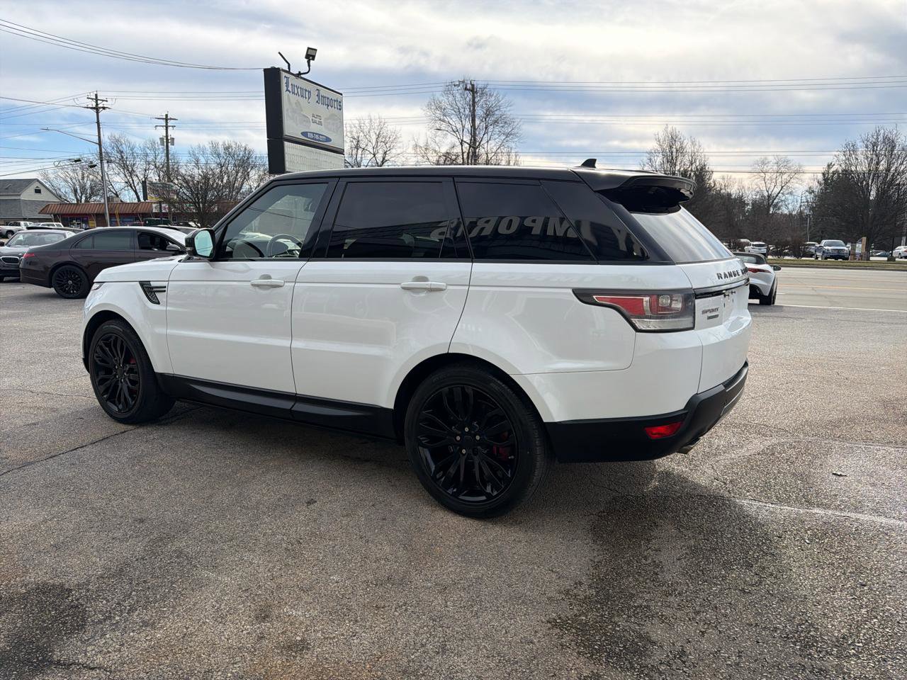 Used 2016 Land Rover Range Rover Sport Supercharged image 10