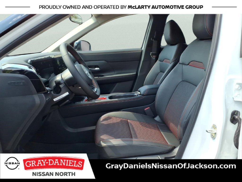 New 2027 Nissan Kicks SR FWD image 23