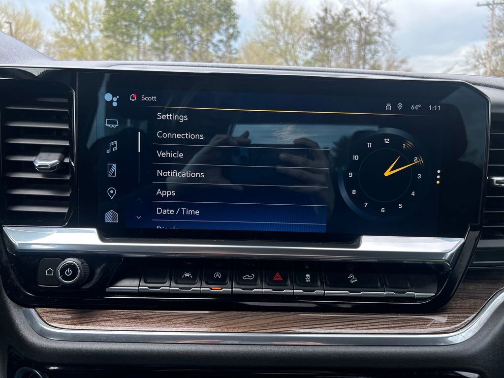 Used 2023 Chevrolet Silverado 1500 LT AWD/4WD image 26