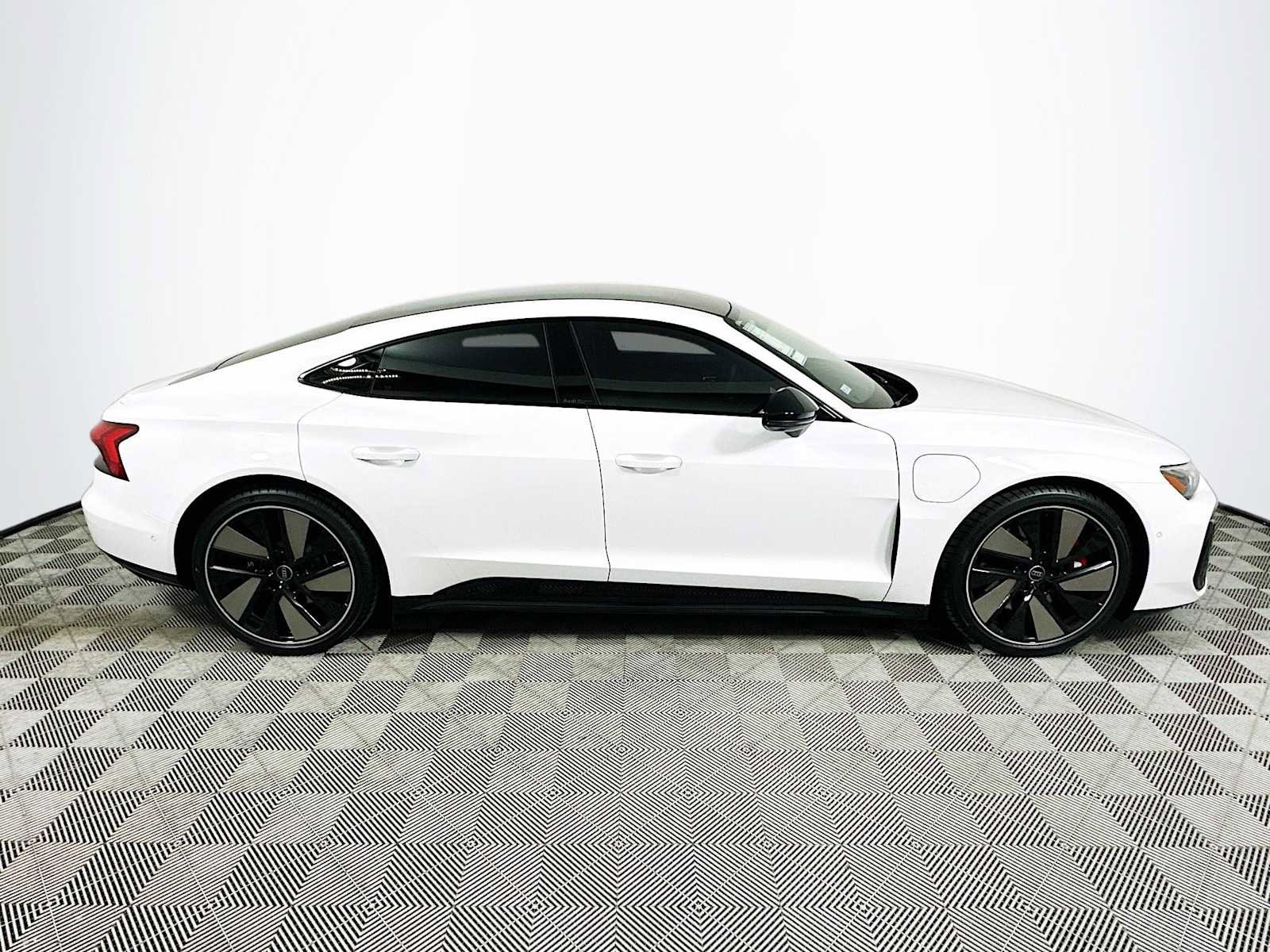 New 2026 Audi S e-tron GT Prestige AWD/4WD image 8