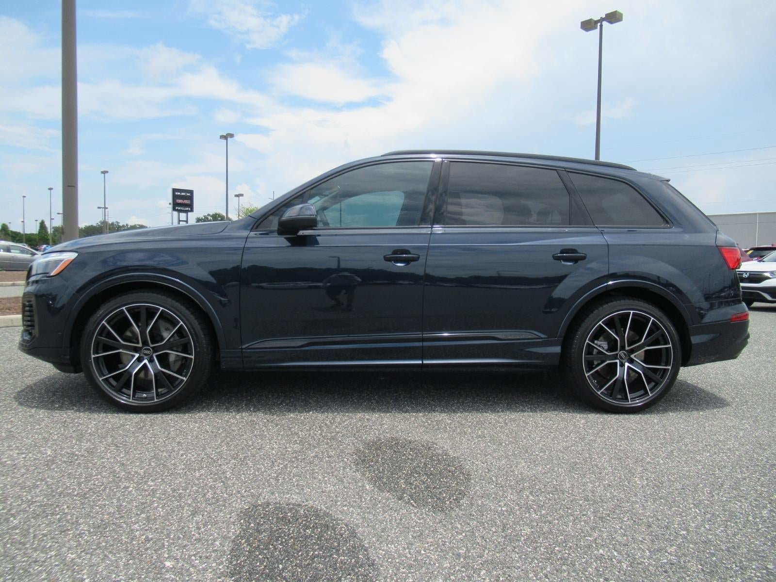 Used 2025 Audi Q7 3.0T Premium Plus AWD/4WD image 4