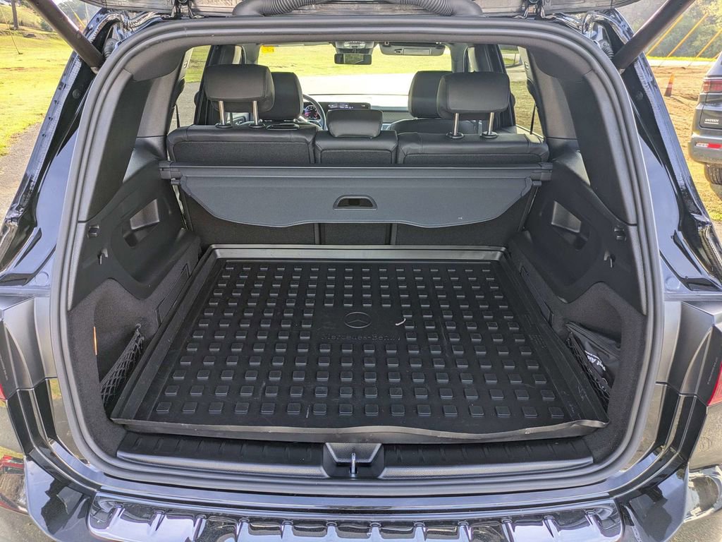 Used 2024 Mercedes-Benz GLB 250 image 15