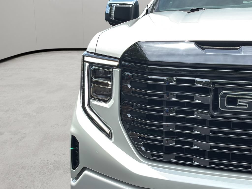 Used 2024 GMC Sierra 1500 Denali Ultimate AWD/4WD image 44