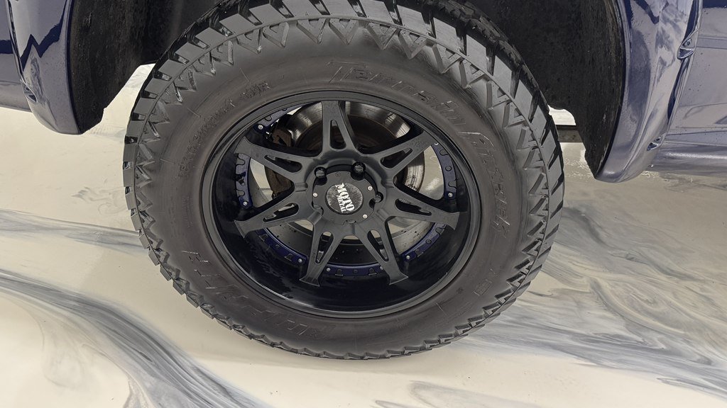 Used 2014 RAM 1500 Classic SLT AWD/4WD image 12