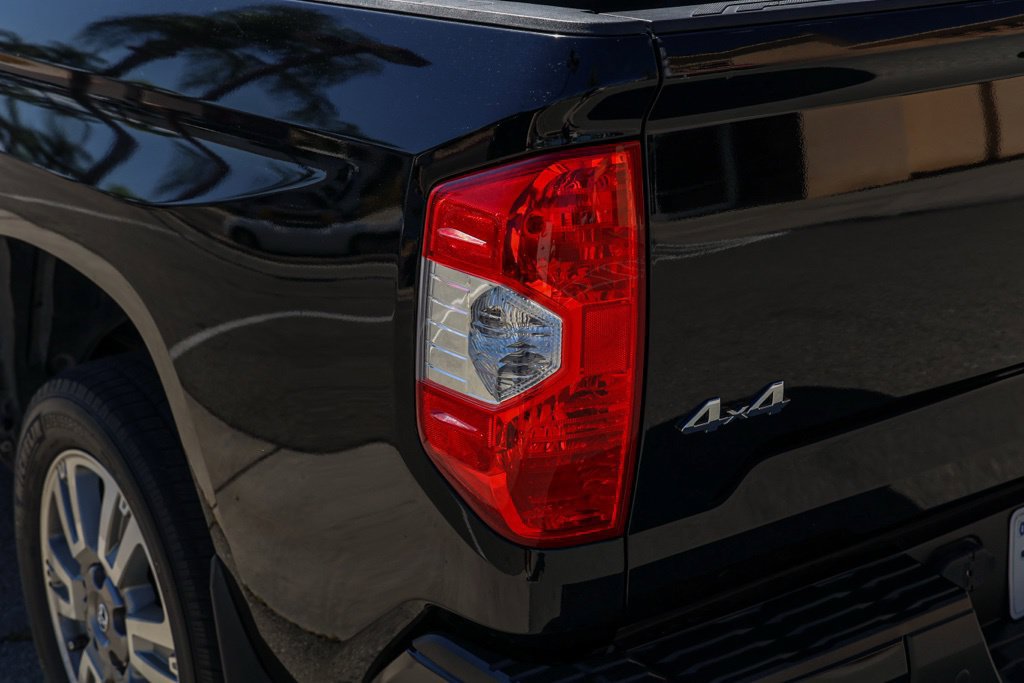 Used 2016 Toyota Tundra Platinum AWD/4WD image 8