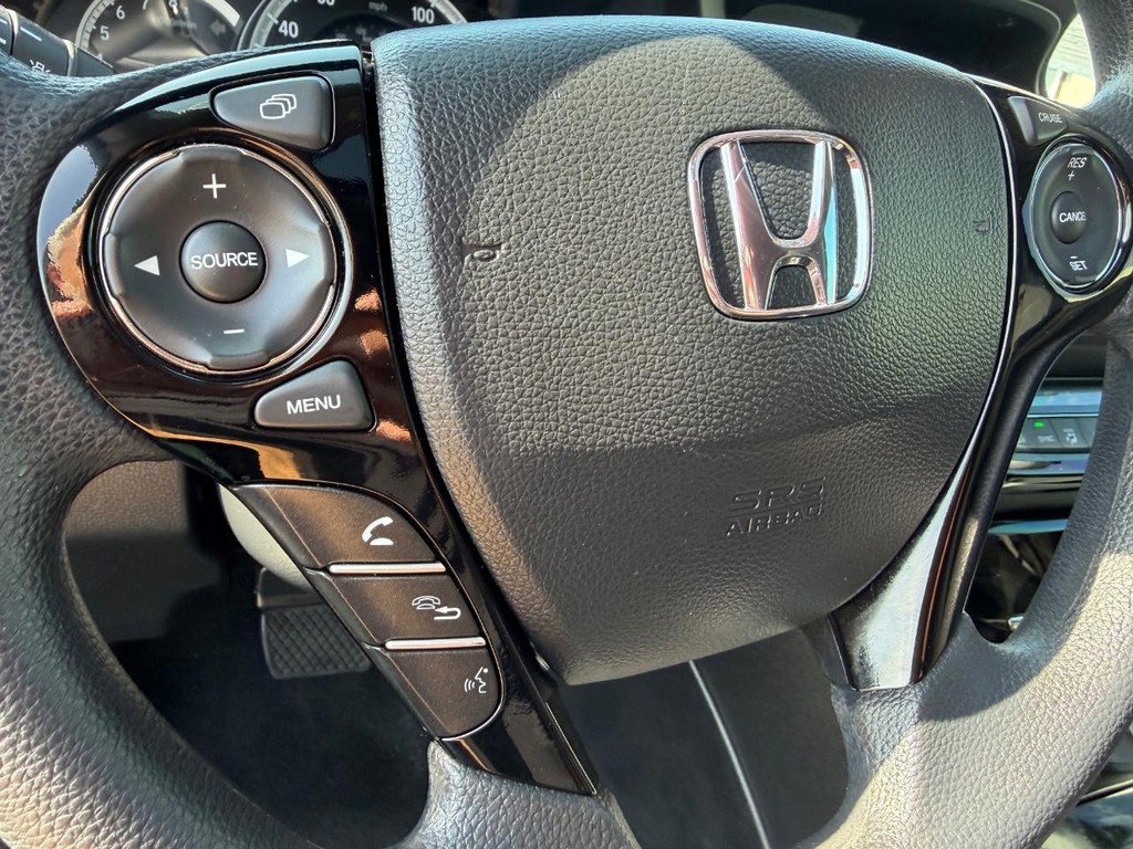 Used 2017 Honda Accord EX image 28
