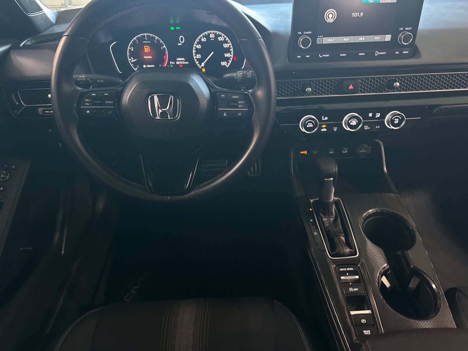 Used 2025 Honda Civic Sport image 16