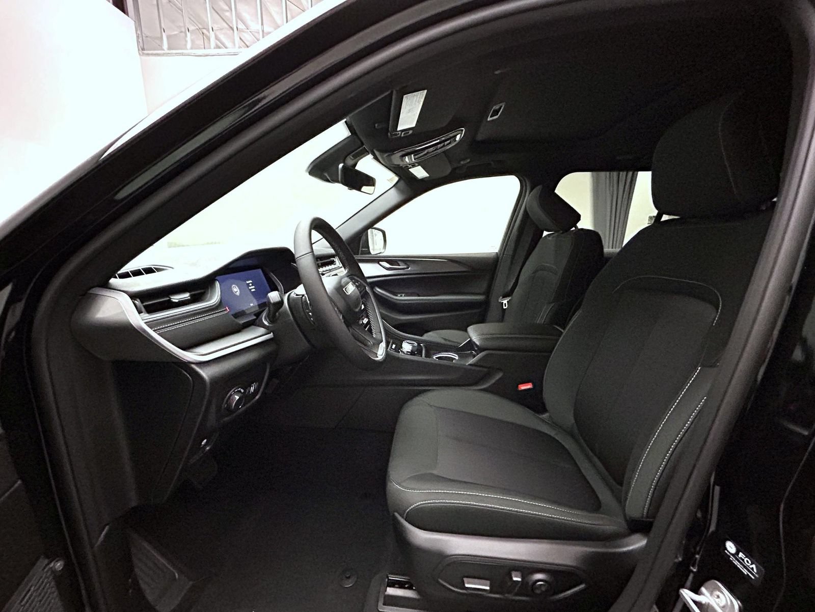 New 2026 Jeep Grand Cherokee Laredo X AWD/4WD image 10