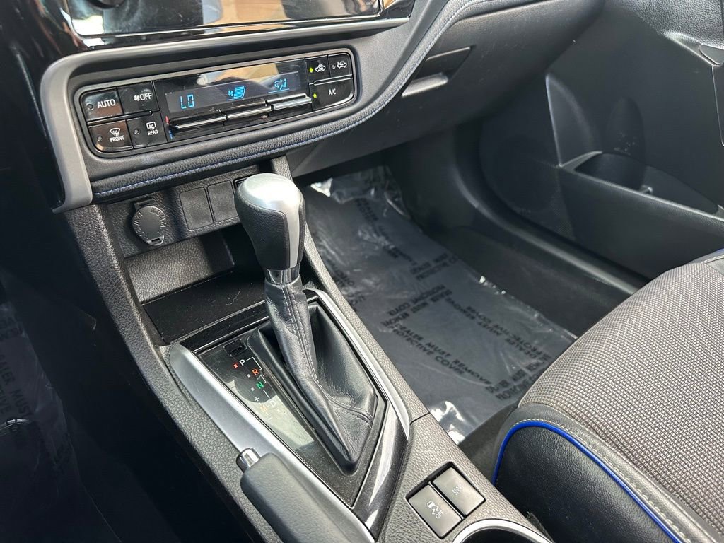 Used 2019 Toyota Corolla SE FWD image 19