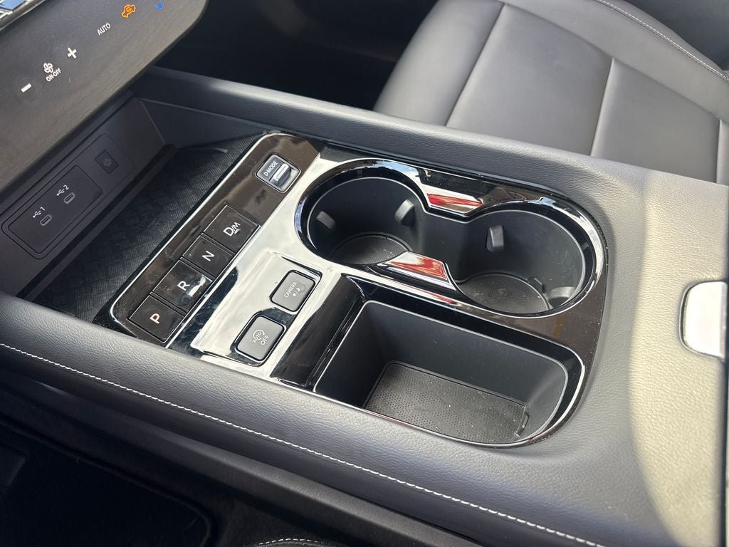 Used 2025 Nissan Murano SV FWD image 20