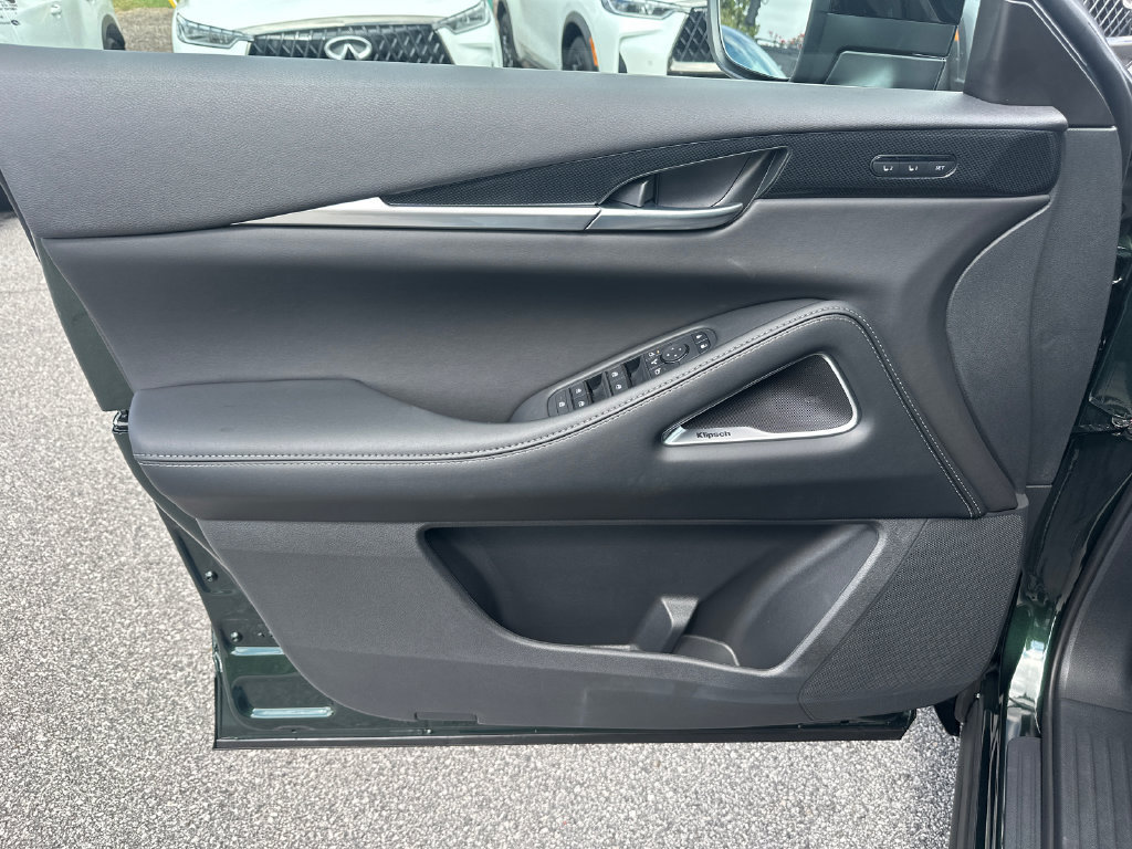 New 2027 INFINITI QX65 Sport AWD/4WD image 10