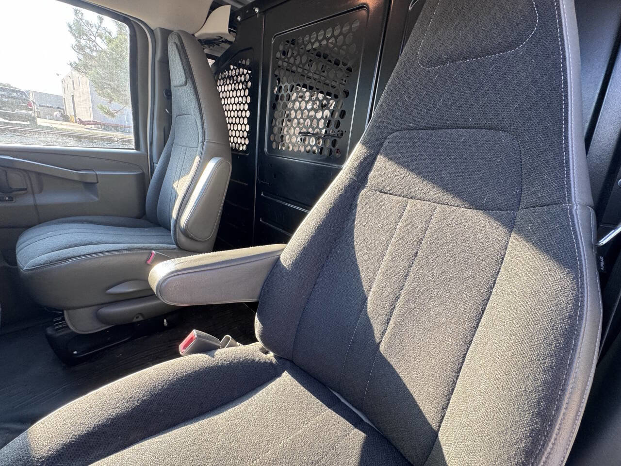 Used 2019 Chevrolet Express 2500 w/ Driver Convenience Package image 9