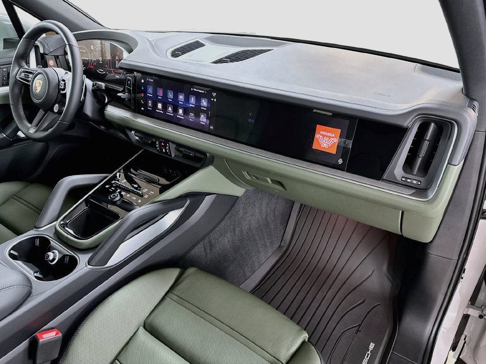 New 2026 Porsche Cayenne AWD/4WD image 31