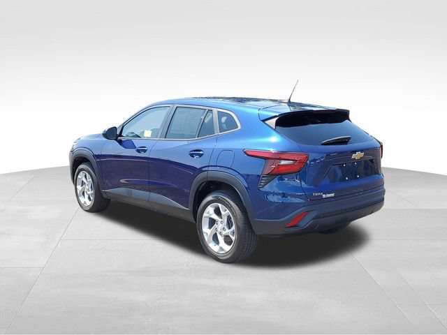 Certified 2024 Chevrolet Trax LS w/ LS Convenience Package FWD image 4