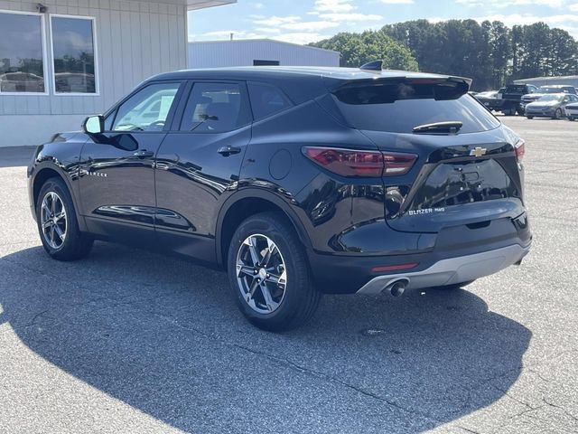 Certified 2025 Chevrolet Blazer LT AWD/4WD image 6