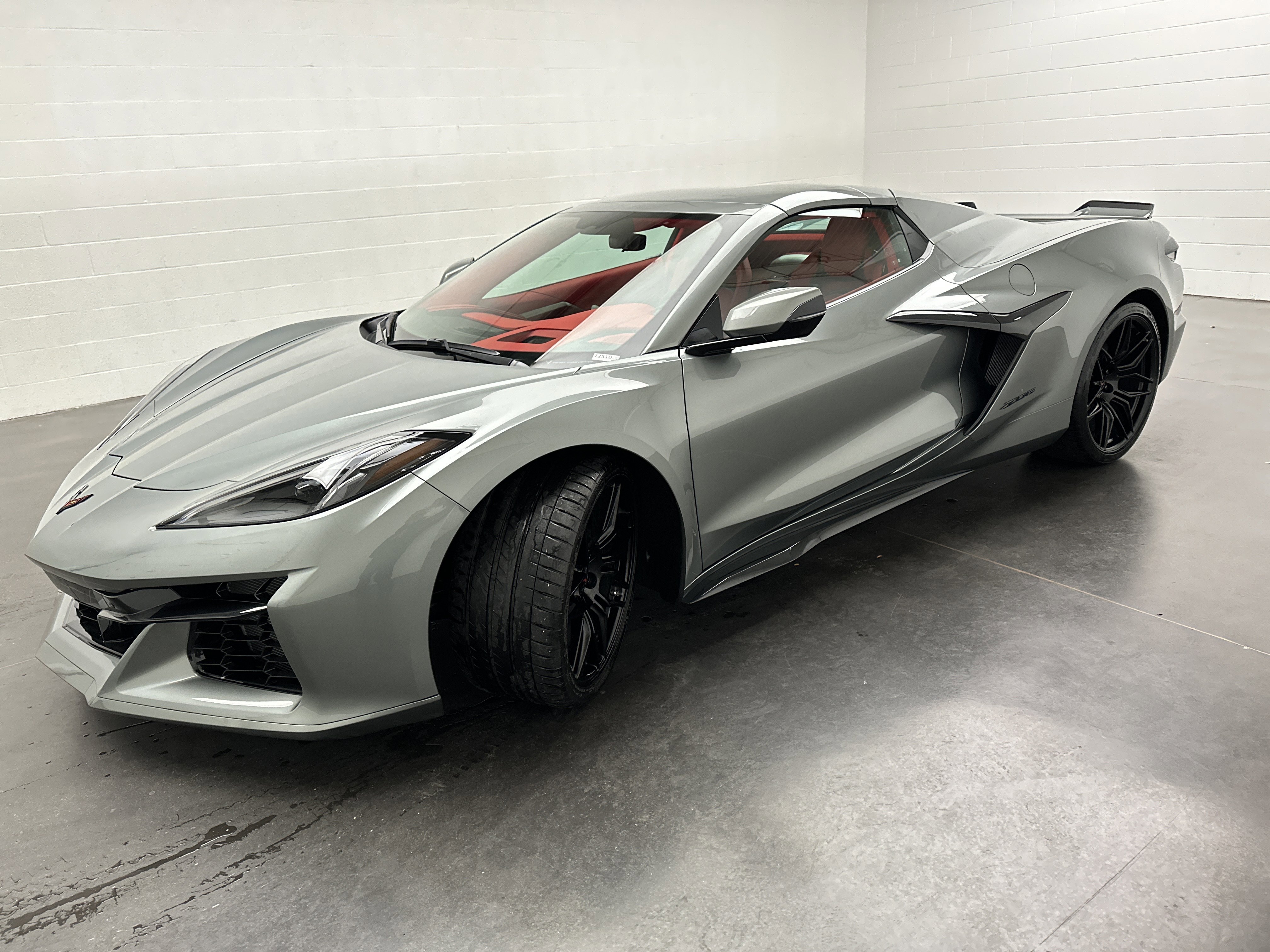 Used 2023 Chevrolet Corvette Z06 w/ Battery Protection Package image 4