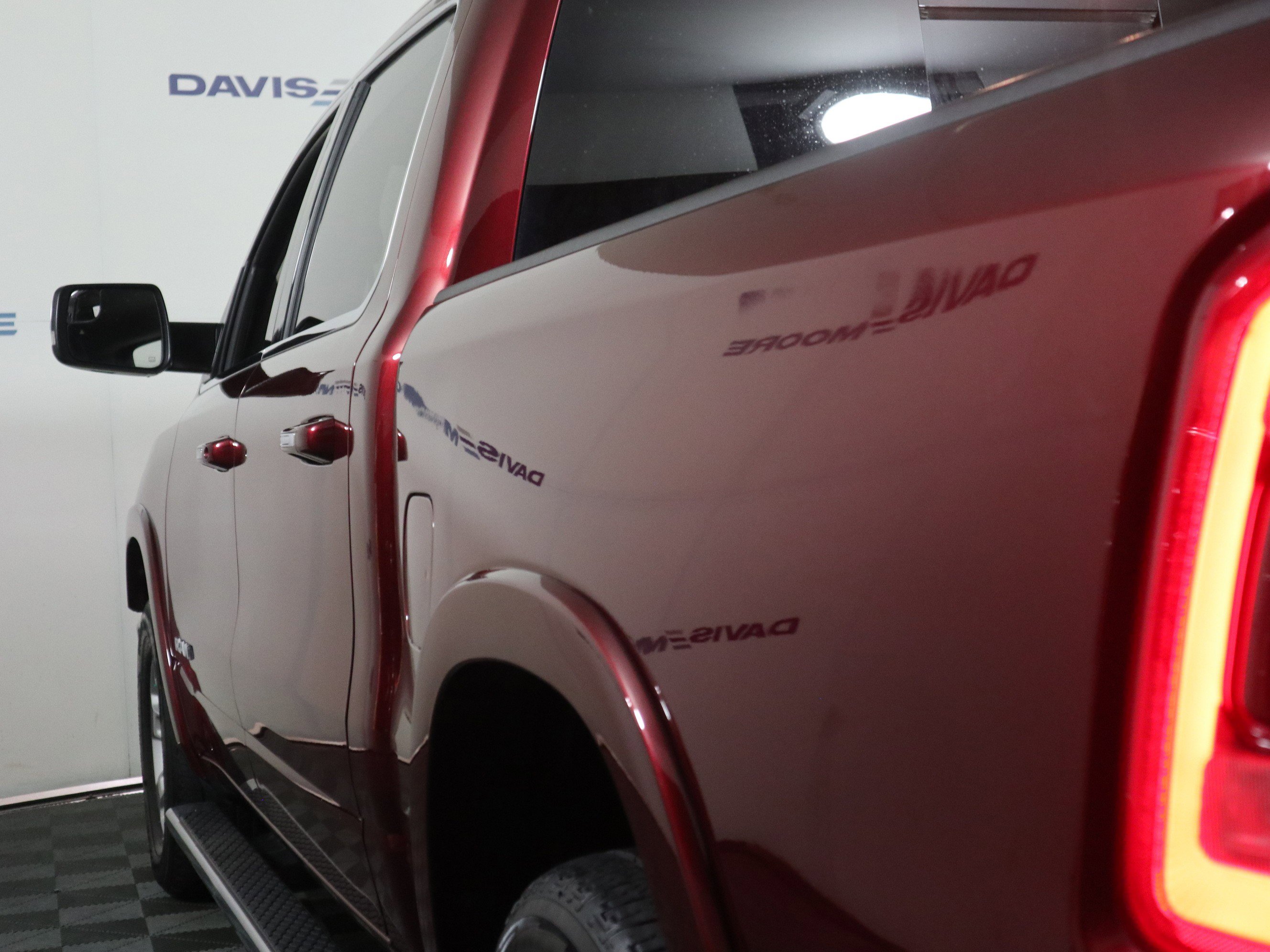 Used 2022 RAM 1500 Laramie image 10