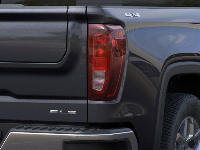 New 2026 GMC Sierra 1500 SLE w/ Preferred Package AWD/4WD image 11