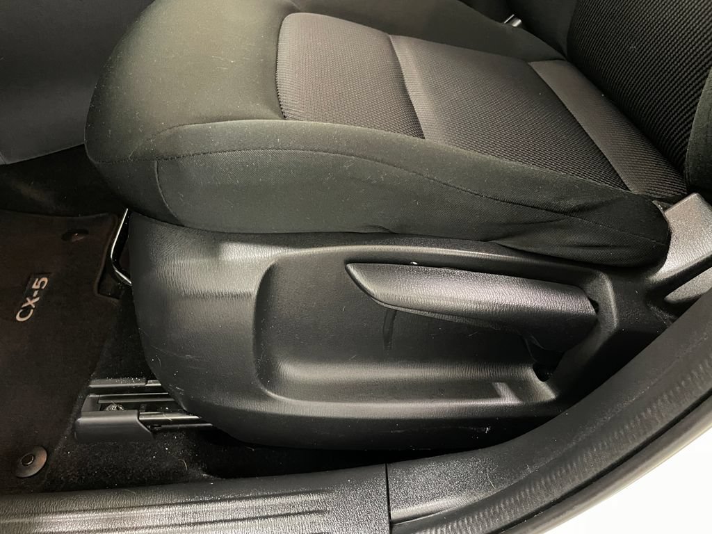 Used 2020 MAZDA CX-5 Sport AWD/4WD image 21