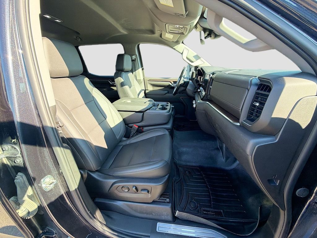 Used 2022 GMC Sierra 1500 SLT w/ X31 Off-Road Package image 15