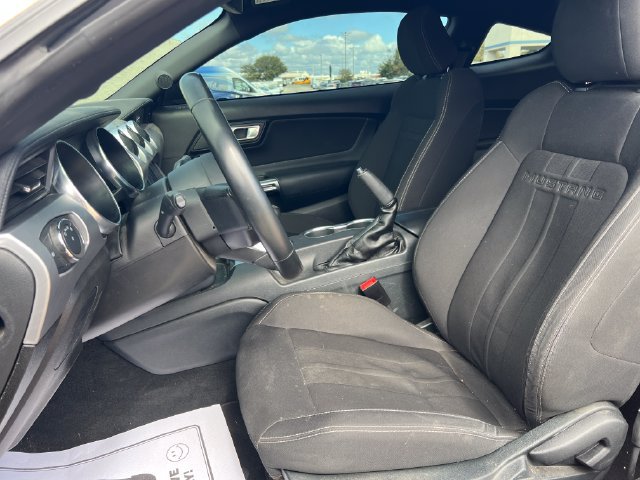 Used 2023 Ford Mustang GT RWD image 27