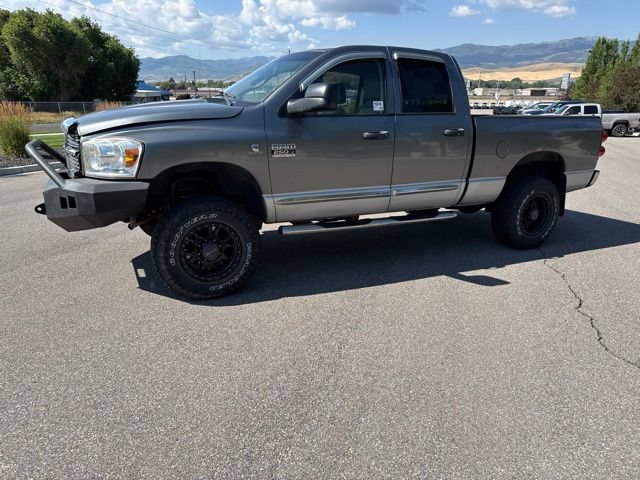 Used 2007 Dodge Ram 2500 Truck Laramie AWD/4WD image 2