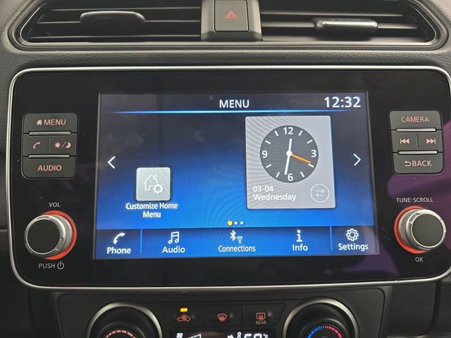 Used 2024 Nissan Leaf S image 29