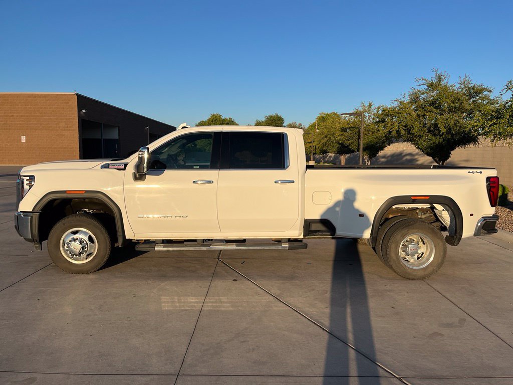 Used 2024 GMC Sierra 3500 SLT AWD/4WD image 10